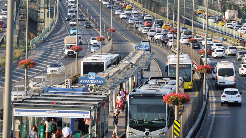 İstanbul’da toplu taşıma zamlı tarifesi açıklandı! Metrobüs, metro, minibüs ve mavi kart yeni fiyat listesi 7